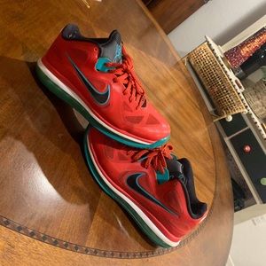 Nike Lebron 9 Low Liverpool